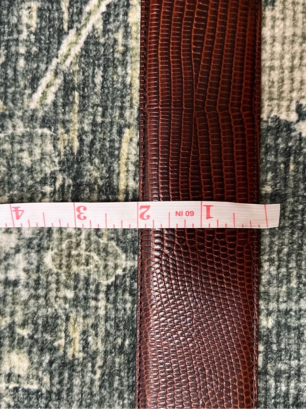 Vintage 90s Jos. A. Bank Lizard Embossed Leather Belt M 🐊